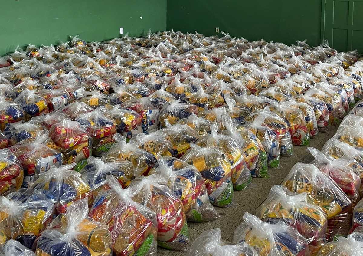 Camacã: Prefeitura em parceria com a Câmara de Vereadores disponibiliza 10 toneladas de alimentos